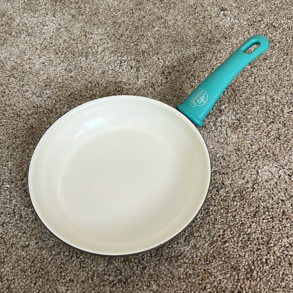 Greenlife Soft Grip 8 inch Pan-Teal
